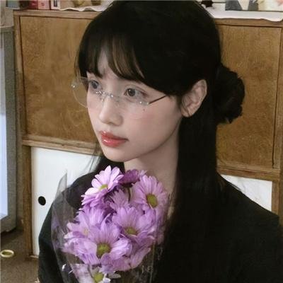 军舰春光